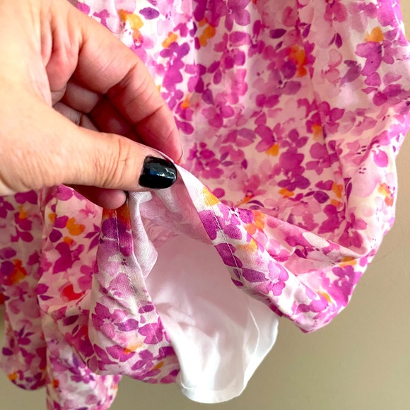 NWOT Sleeveless Linen Blend Floral Print Romper - Picture 7 of 8